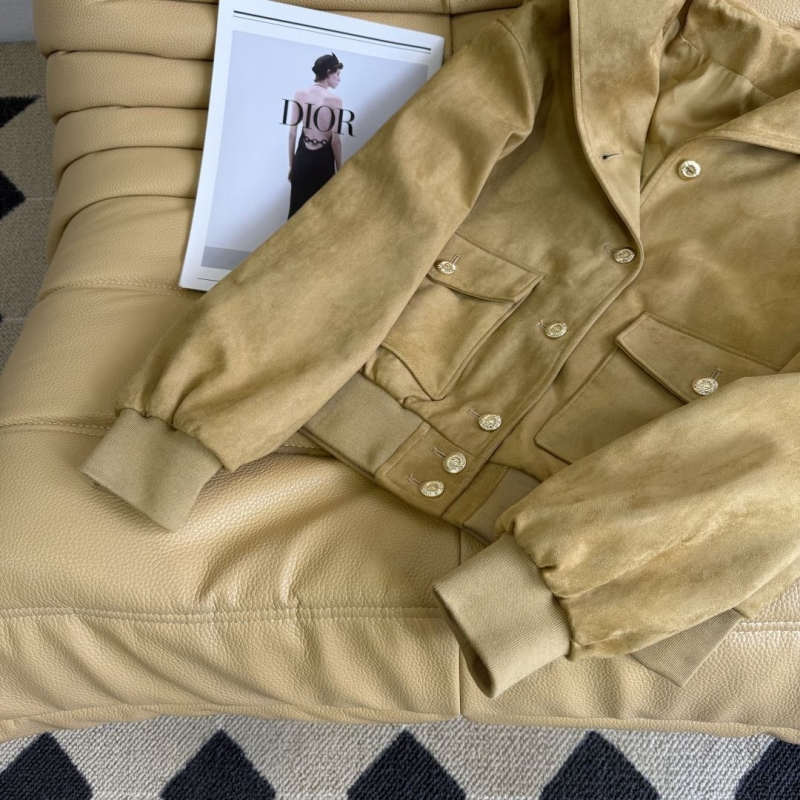 Ch**el outwear